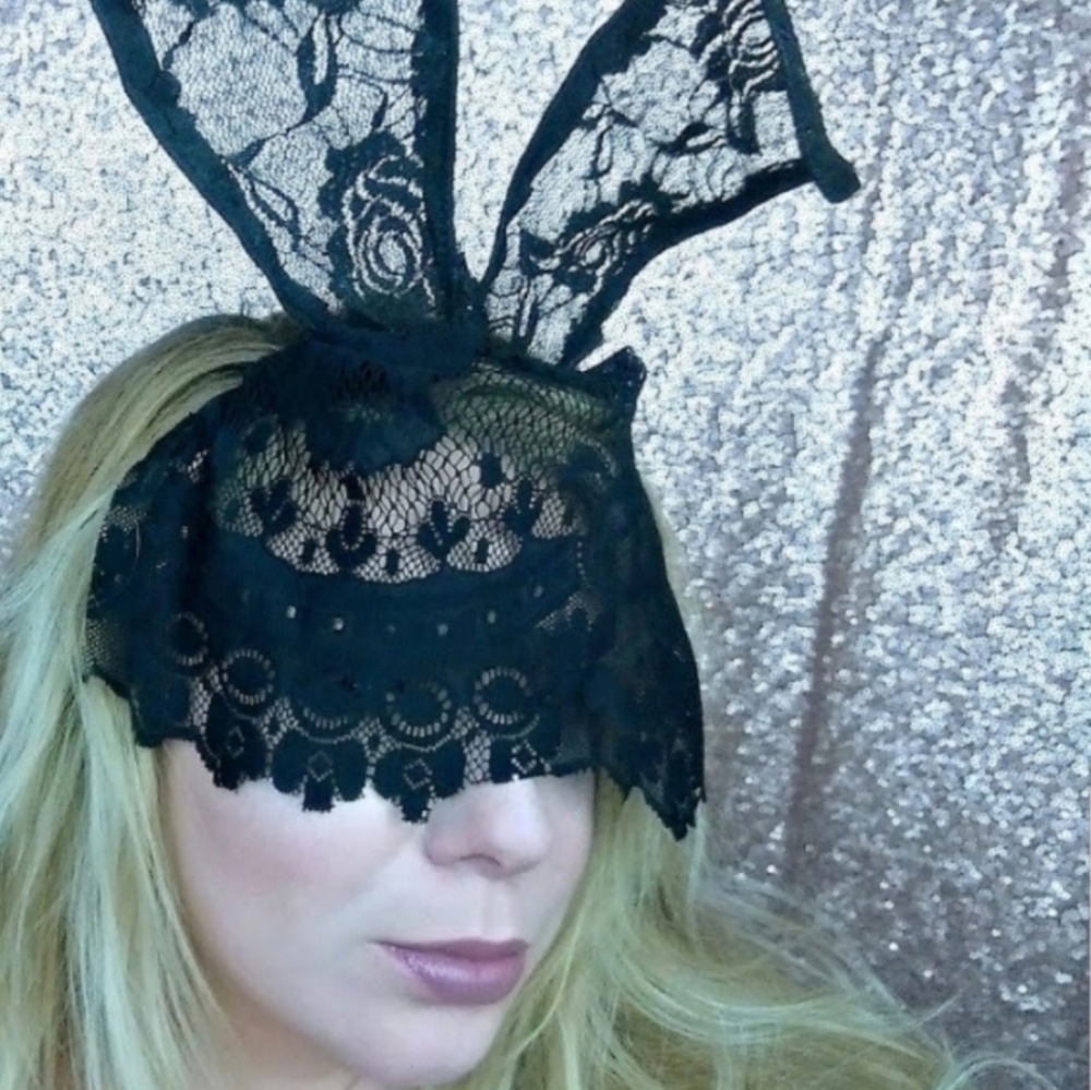 Lipstick Queen Lipstick Black Lace Rabbit 0.12oz / 3.5g Full Size New NIB ✨️💫 - Picture 16 of 16